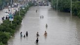 Al menos 300 muertos por inundaciones en Afganistán
