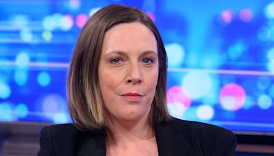 Why has sex pest probe minister not been axed, Jess Phillips asks