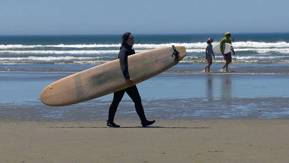 Surfers have safety advice as heat drives crowds to Oregon's treacherous ocean waters