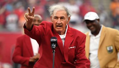 Monte Kiffin, Legendary NFL Coach and Architect of Tampa 2 Defense, Passes Away at 84