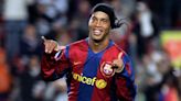 Xavi convocó al hijo de Ronaldinho para entrenar con el primer equipo del FC Barcelona - La Opinión