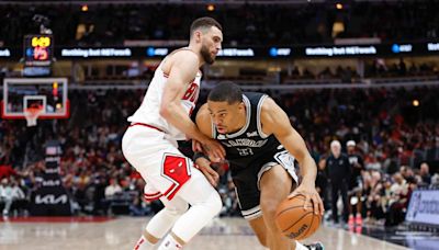 Chicago Bulls Could Target San Antonio Spurs Star in Zach LaVine Trade