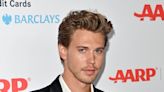 Austin Butler Watched 'SATC' in the Bath to Prepare for 'The Carrie Diaries'