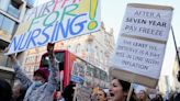 Professores anunciam greve no Reino Unido e aumentam crise trabalhista