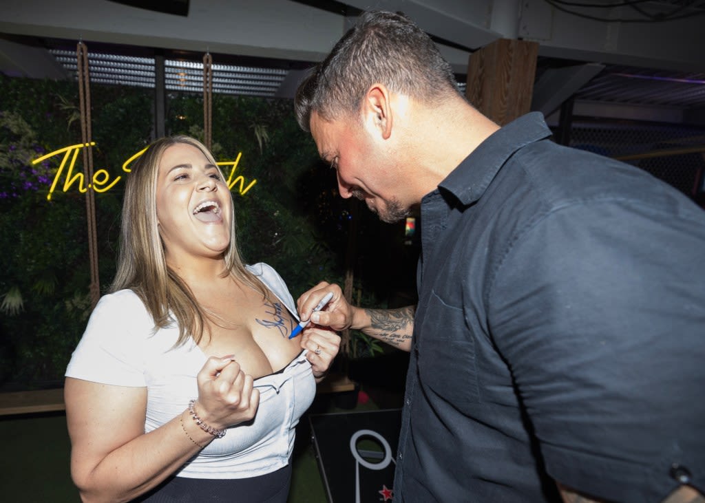 Report: Jax Taylor’s ‘Graphic’ Texts to Another Woman Shown to Brittany Cartwright at The Valley Finale Party