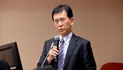 數發部長黃彥男推「新3箭」 3個月內建置打詐通報查詢網