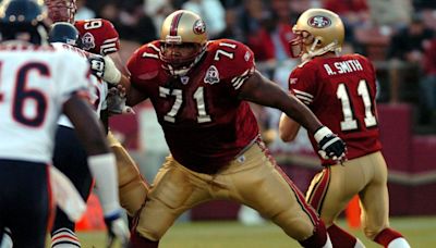 Former 49ers, Cowboys O-lineman Larry Allen dies at 52