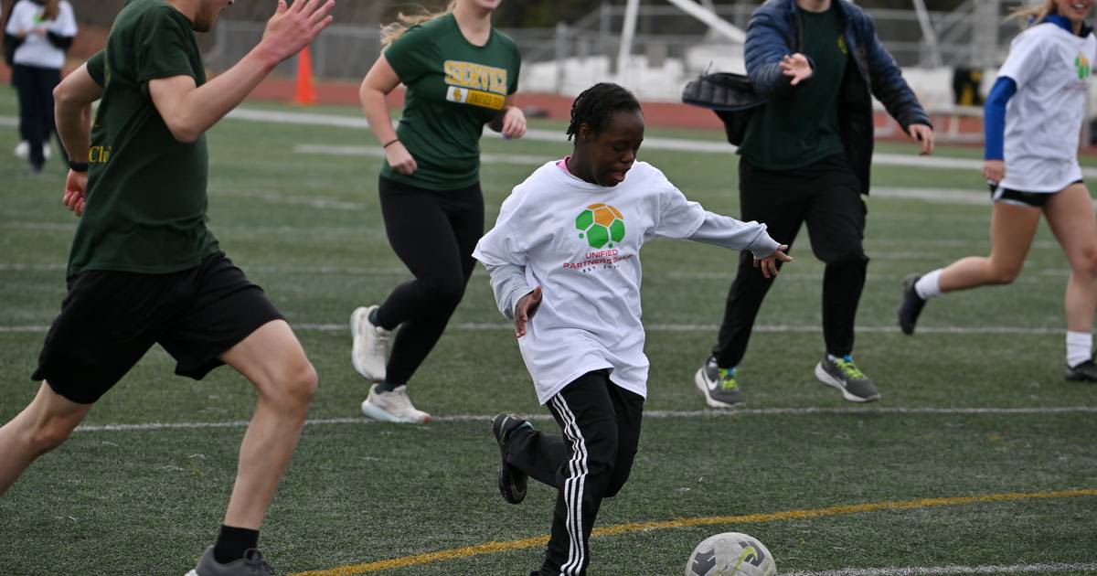 Goals for a great cause: Service and South High continue to promote inclusion with unified soccer