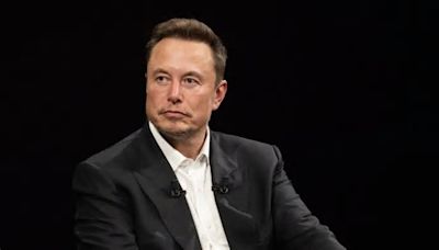 Elon Musk, CEO de Tesla, llega a Beijing según medios estatales chinos