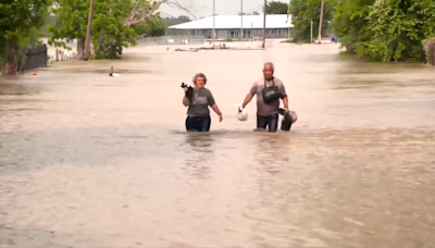 Floodwaters start receding around Houston area as recovery begins following rescues and evacuations - WSVN 7News | Miami News, Weather, Sports | Fort Lauderdale