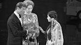 Los Oscar se disculpan 50 años después con la actriz indígena que dio el primer discurso político de la historia del premio