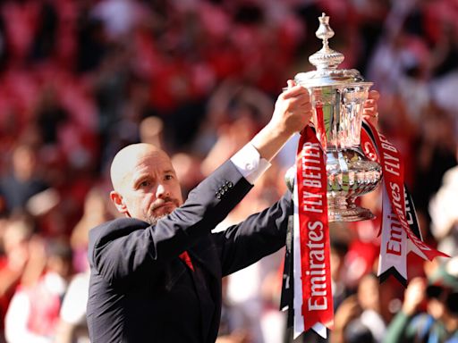 Erik ten Hag extends Manchester United stay with new two-year deal