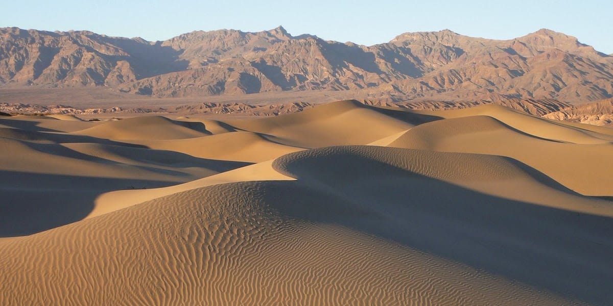 Man airlifted to hospital after Death Valley sand dunes burn his feet