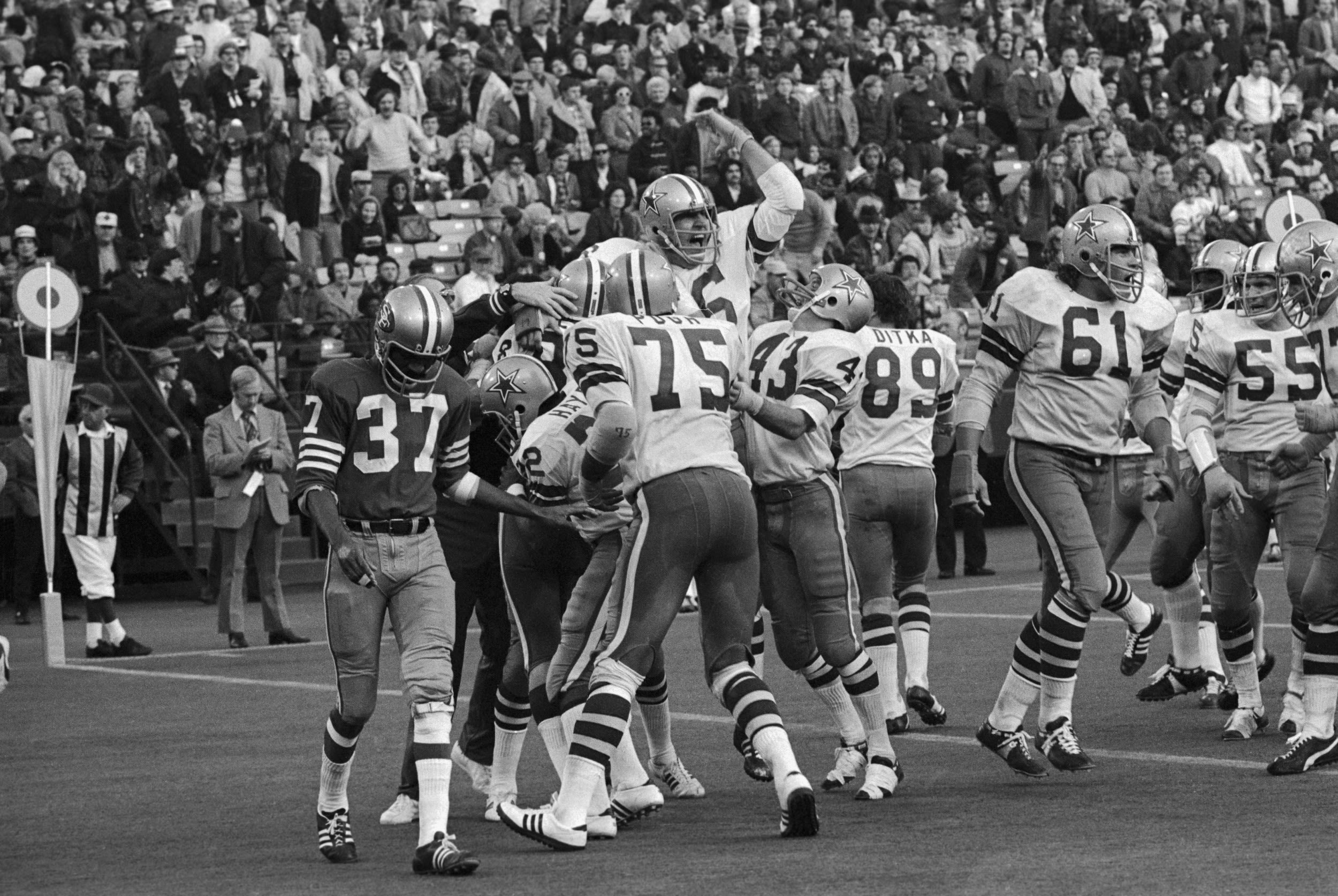 San Francisco 49ers Hall of Fame Defensive Back Passes Away at 86