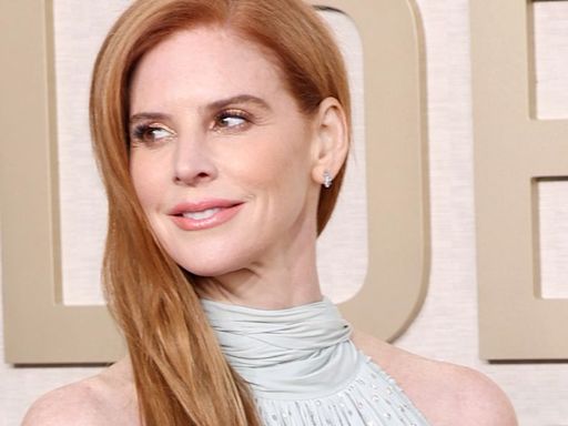 'Suits' Fans Are Obsessed With Sarah Rafferty's "Glowing" Summer Look on Instagram