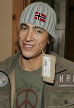 Andrew Keegan