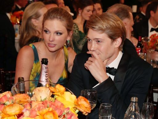 Taylor Swift’s Close Friend Emma Stone Just Said That Taylor’s Ex Joe Alwyn Is “One Of The Sweetest People...