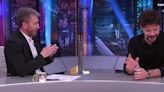 "¿Grababas películas porno?": Pablo Motos saca los colores a Álvaro Morte en 'El Hormiguero'