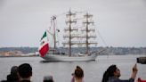 Gran barco de la Armada de México abre al público en San Diego este fin de semana