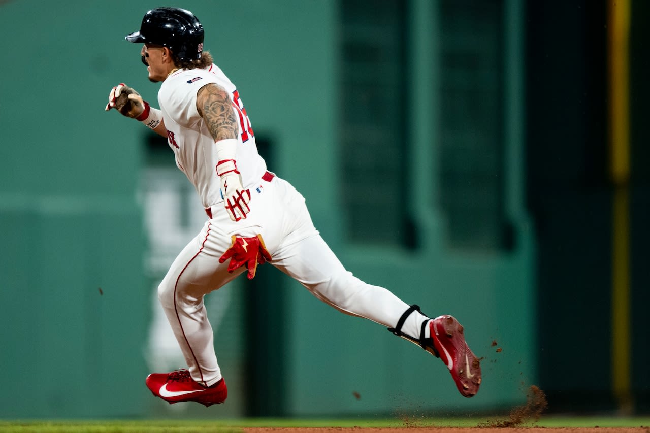 ‘Stubborn’ Jarren Duran begins Red Sox’ walkoff rally with stubborn walk