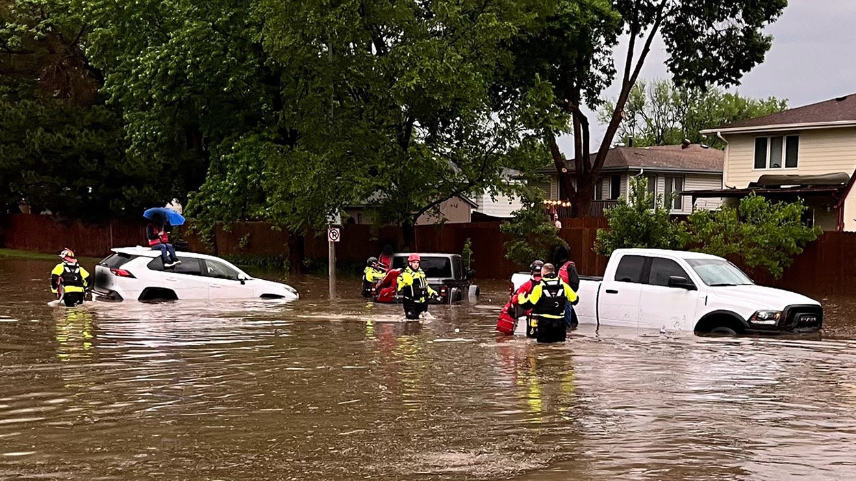 Severe weather outbreak expected to spawn strong tornadoes across Midwest on Tuesday