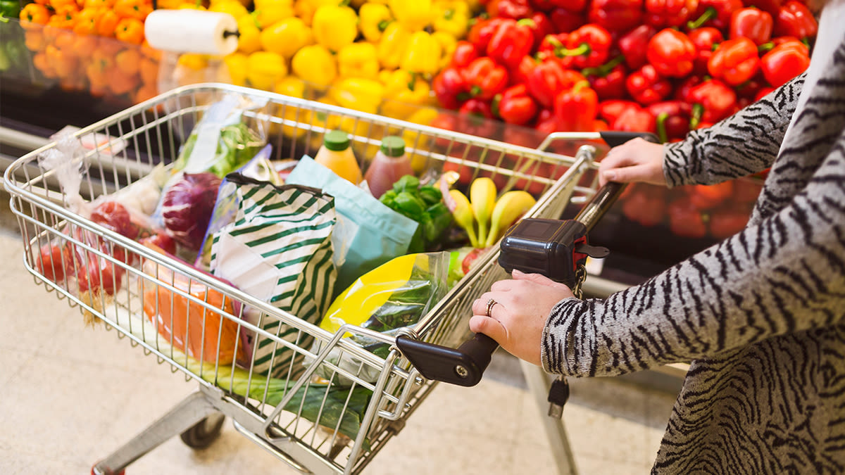 Lose Weight for Less with the 6 to 1 Grocery Shopping Method