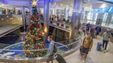 Flying for Christmas? You’ll want to check the status of your Miami or FLL flight