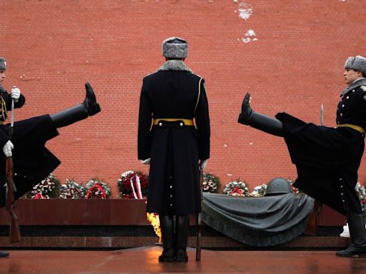 Modi to honour fallen comrades at the Tomb of the Unknown Soldier in Kremlin: What is it?