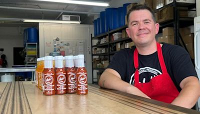 Montreal hot sauce sampled by stars on popular YouTube show ‘Hot Ones’ | Globalnews.ca