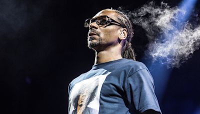 Snoop Dogg Opens Amsterdam Coffeeshop, 'Smoke Weed Every Day'