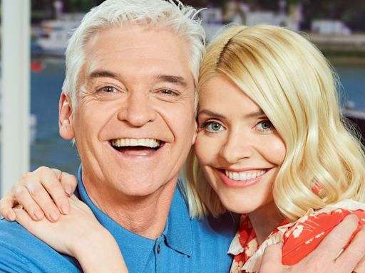 Phillip Schofield and Holly Willoughby to 'rebuild bond' following court outcome