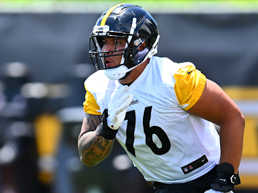 Steelers first-round pick Troy Fautanu injures knee in preseason loss to Texans, reportedly a minor MCL sprain