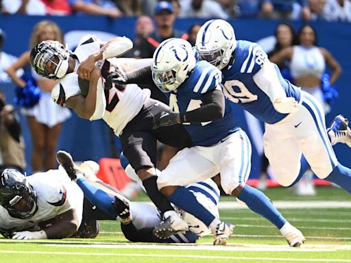 Colts Defensive Leaders Discuss How to Improve Run Defense vs. Packers