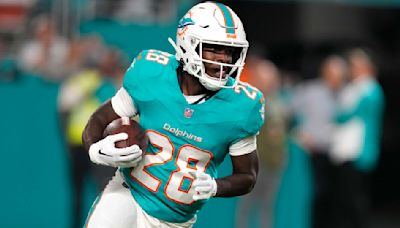 Dolphins coach Mike McDaniel expects bigger role for RB De'Von Achane in Year 2