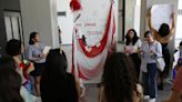 Universitarias mexicanas hablan en voz alta de la menstruación para derribar tabúes