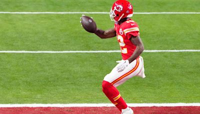 Mecole Hardman on Re-Signing with Chiefs, KC's WR Room
