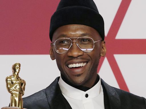 Mahershala Ali in talks for new ‘Jurassic World’ film