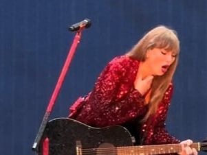 Taylor Swift fue víctima de un insecto que le jugó una mala pasada durante un show en vivo