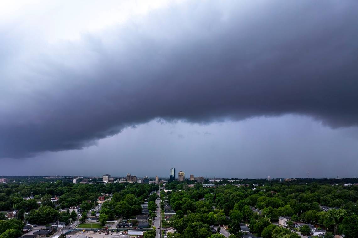 Severe storms in KY result in 1 fatality; power outages across the commonwealth