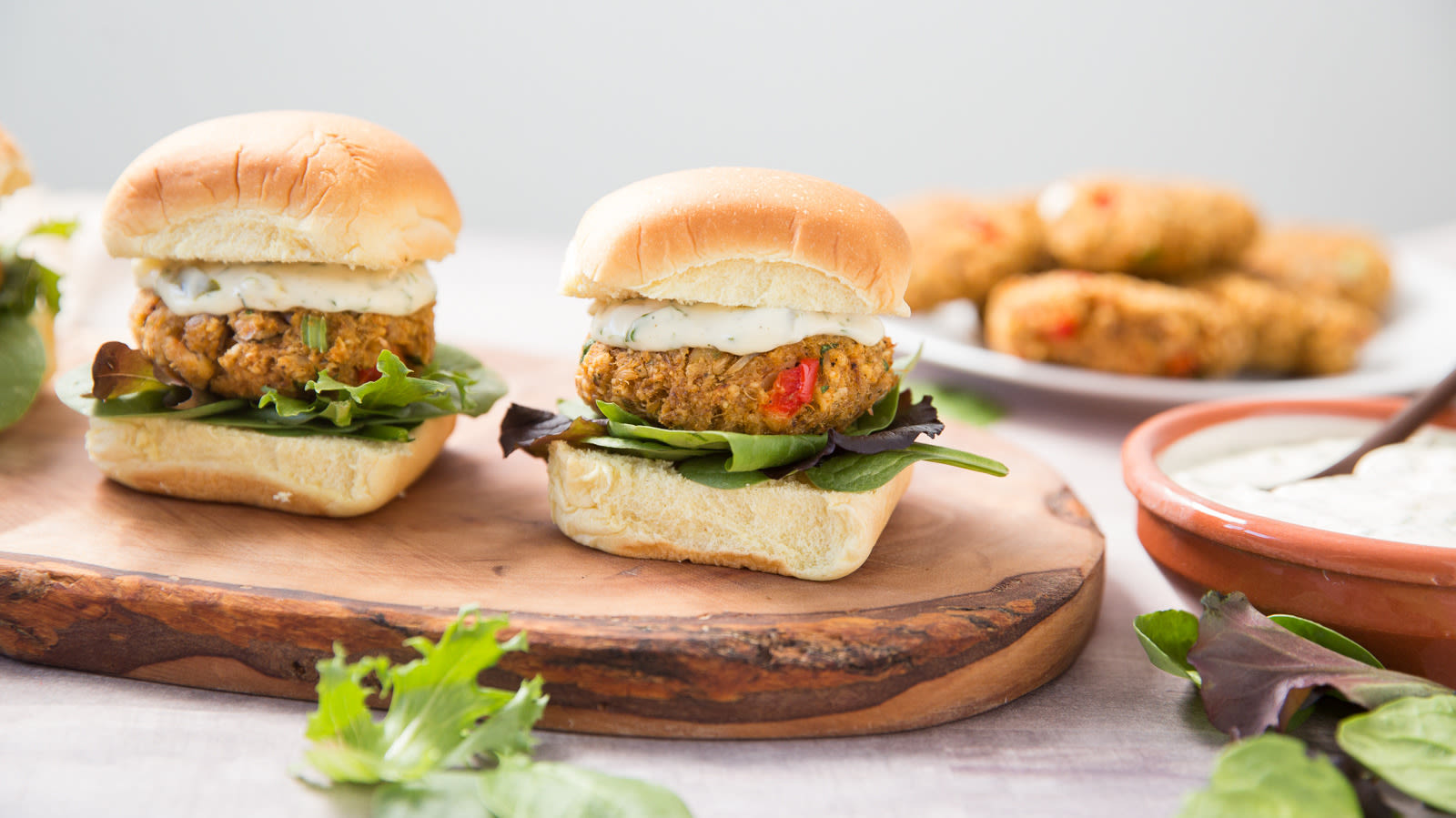 Crab Cake Sliders With Homemade Bay Blend And Tartar Sauce Recipe