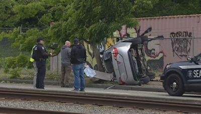 Deadly rollover crash closes northbound Martin Luther King Jr Way S in south Seattle