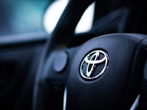 豐田全球銷量連 3 個月萎縮，電動車暴增逾八成