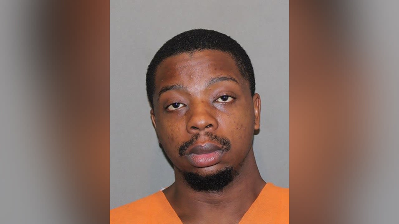 Texas dad allegedly fed 4-month-old infant gasoline in attempt to kill baby: police