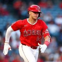 MLB Angels star Trout to have left knee surgery