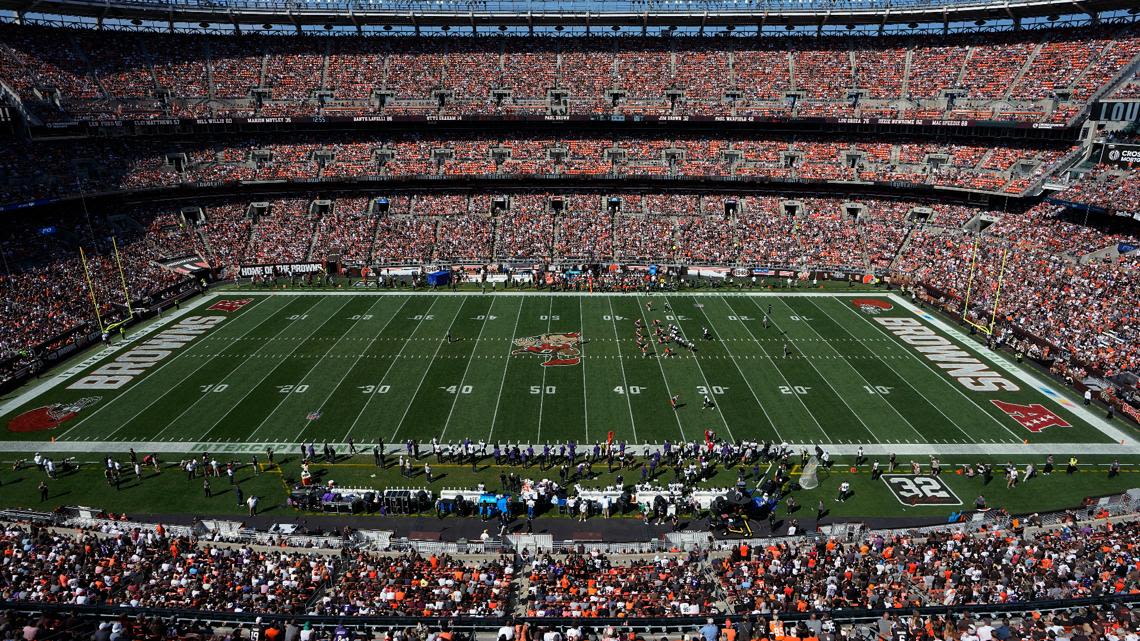 City of Cleveland offers $461 million to Browns for stadium upgrades as team weighs move to suburbs