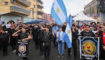 Policía finaliza su acampada en provincia argentina de Misiones tras 12 días de protestas