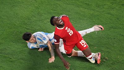 Alphonso Davies suffers ankle injury in Copa America semi-final