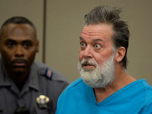 Court allows antipsychotic medication for accused Planned Parenthood shooter