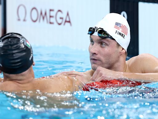 2024 Olympics: Bobby Finke comes up just short in 800m freestyle, wins silver medal