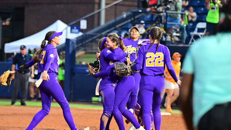 LSU knocks off top seeded Tennessee in SEC Tournament